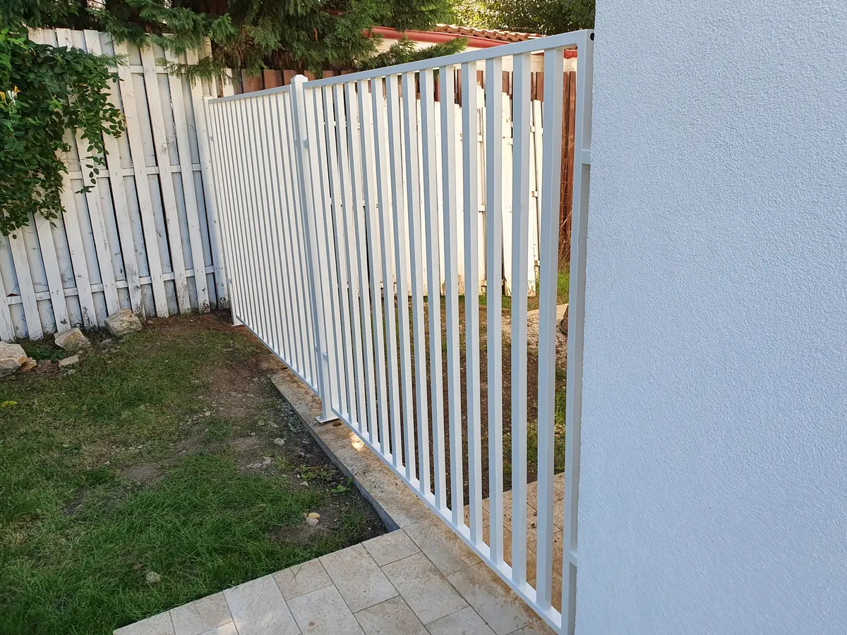 Proiect de gard Decorio