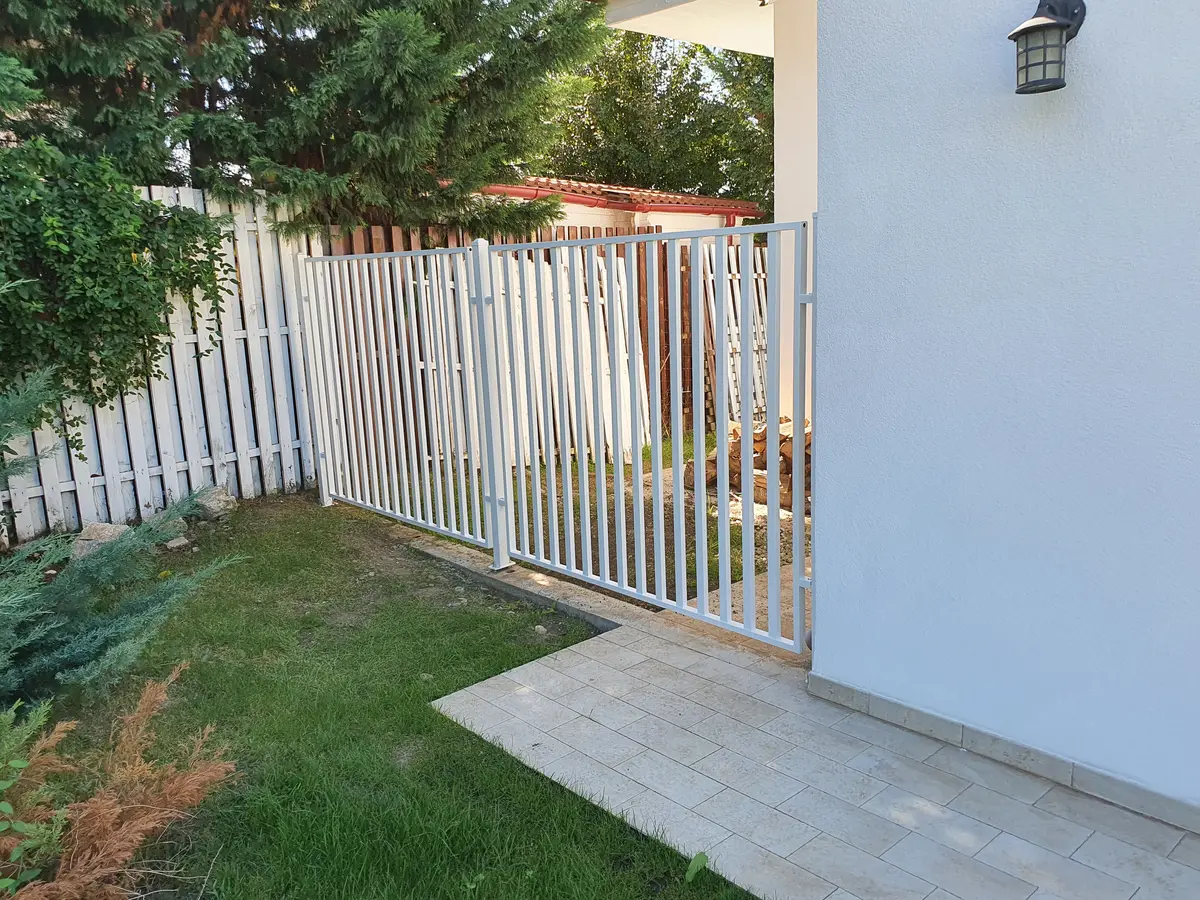 Proiect de gard Decorio