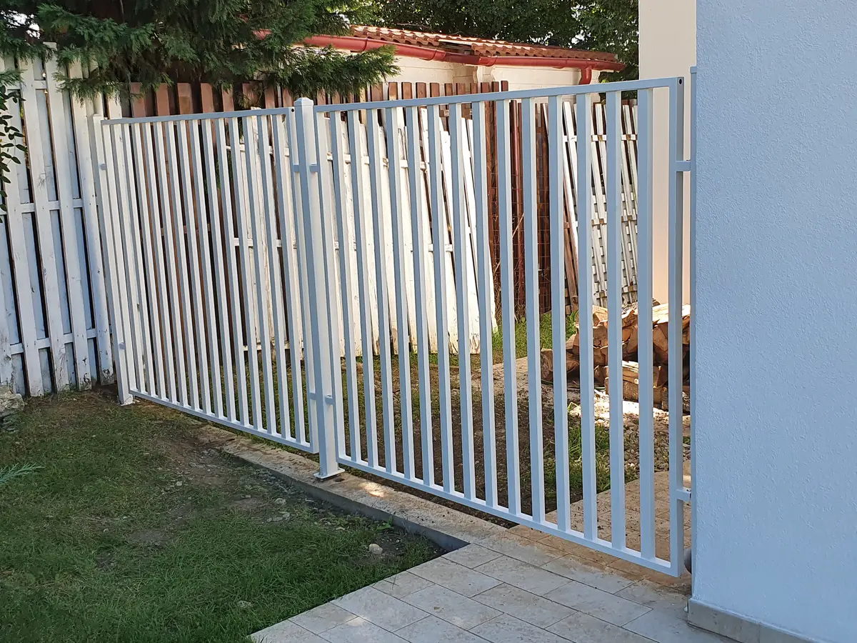 Proiect de gard Decorio