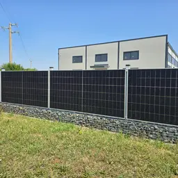 Gard din panouri fotovoltaice