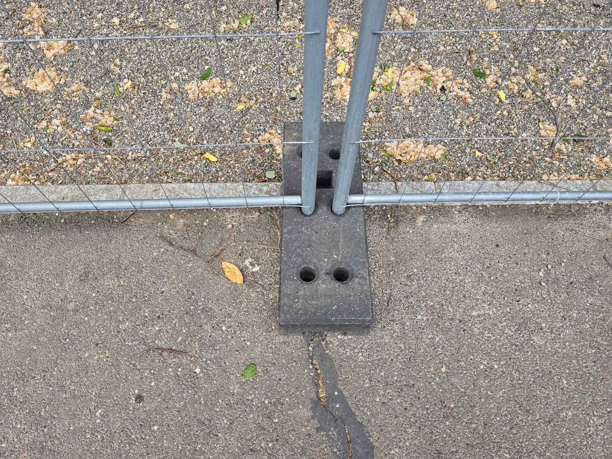 Baza de pvc pentru garduri mobile de santier