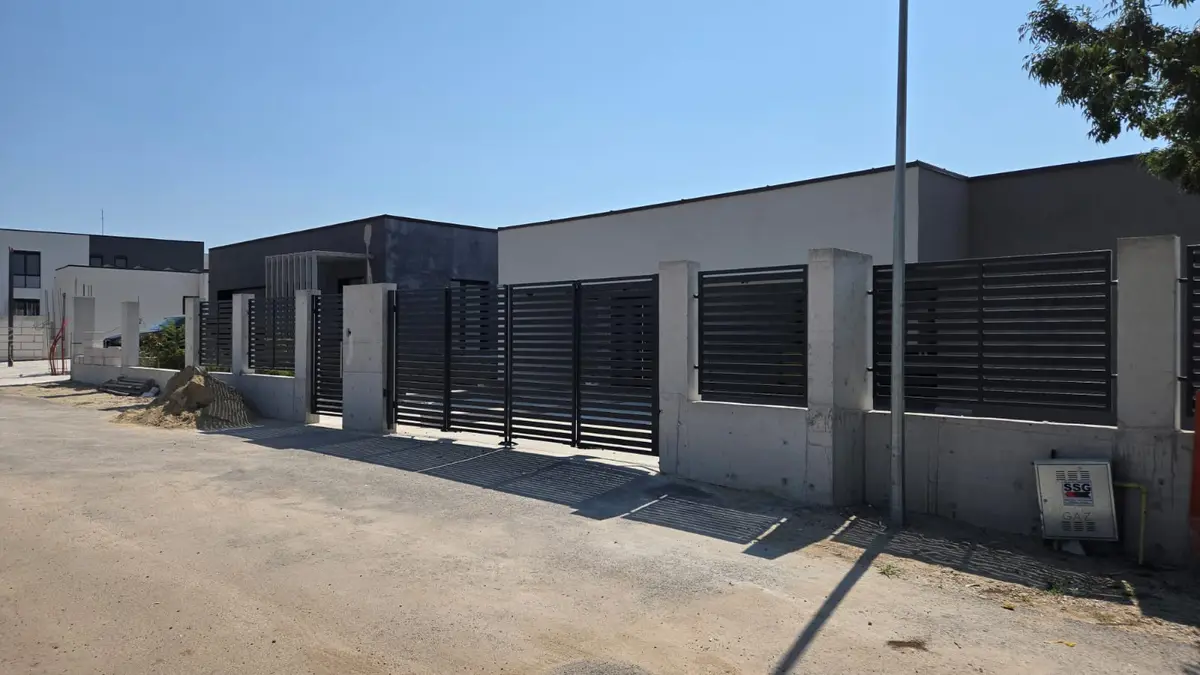 Gard modern pantelimon