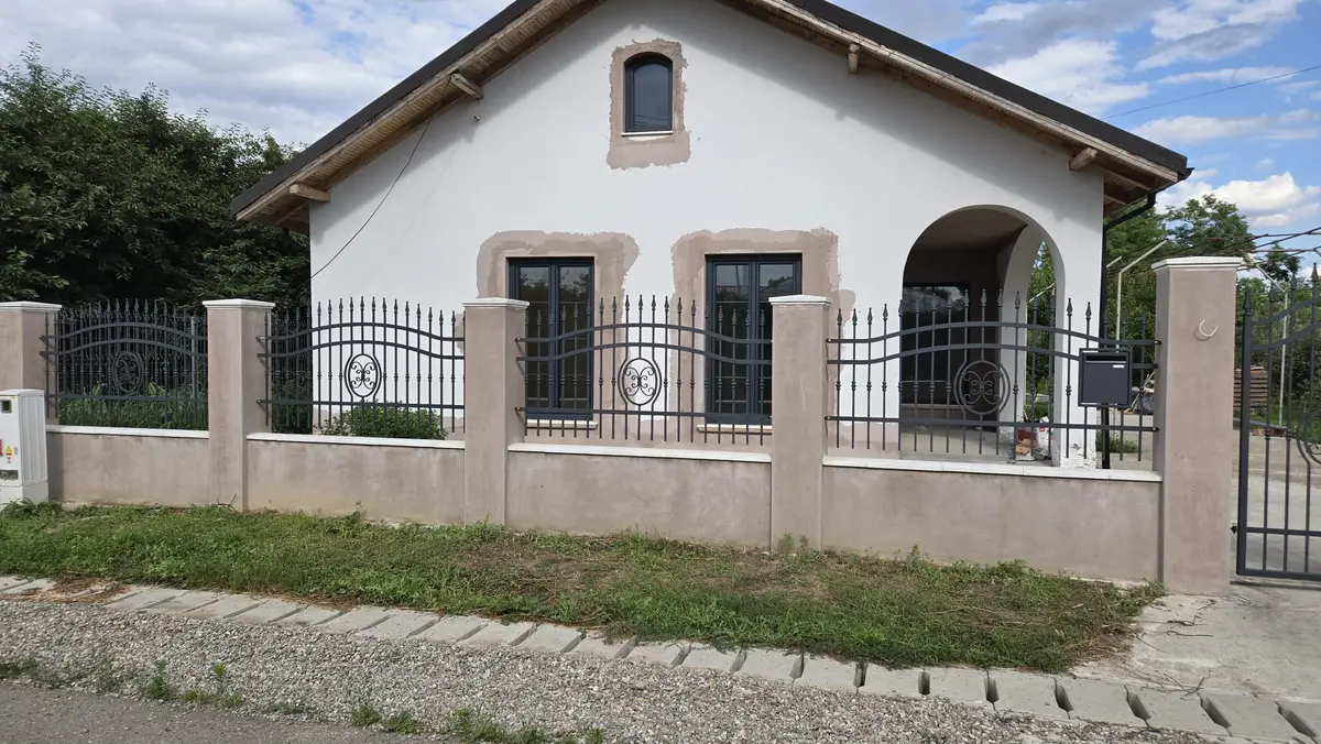 Gard si porti rezidentiale gama lux